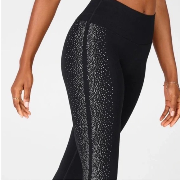 Reflective Sculptknit Fabletics Leggings - Picture 2 of 7